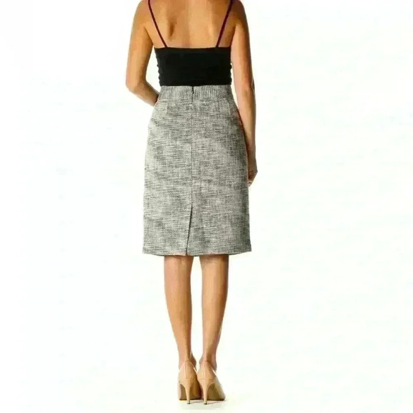 Banana Republic printed straight skirt - Picture 3 of 7